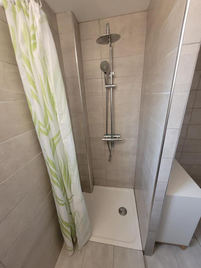 Collioure Beach Haven: Private Garden & Secure Parking Exterior photo